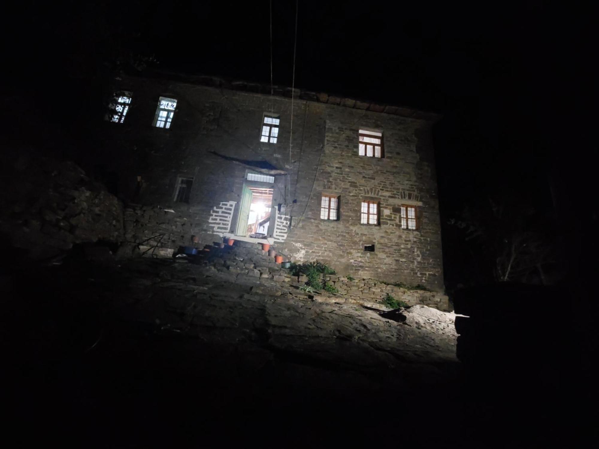 Guest House In Buhal Përmet Esterno foto